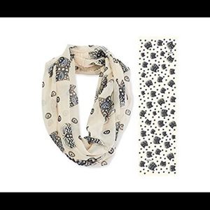 Laurel Burch infinity scarf “Polka Dot Gatos”